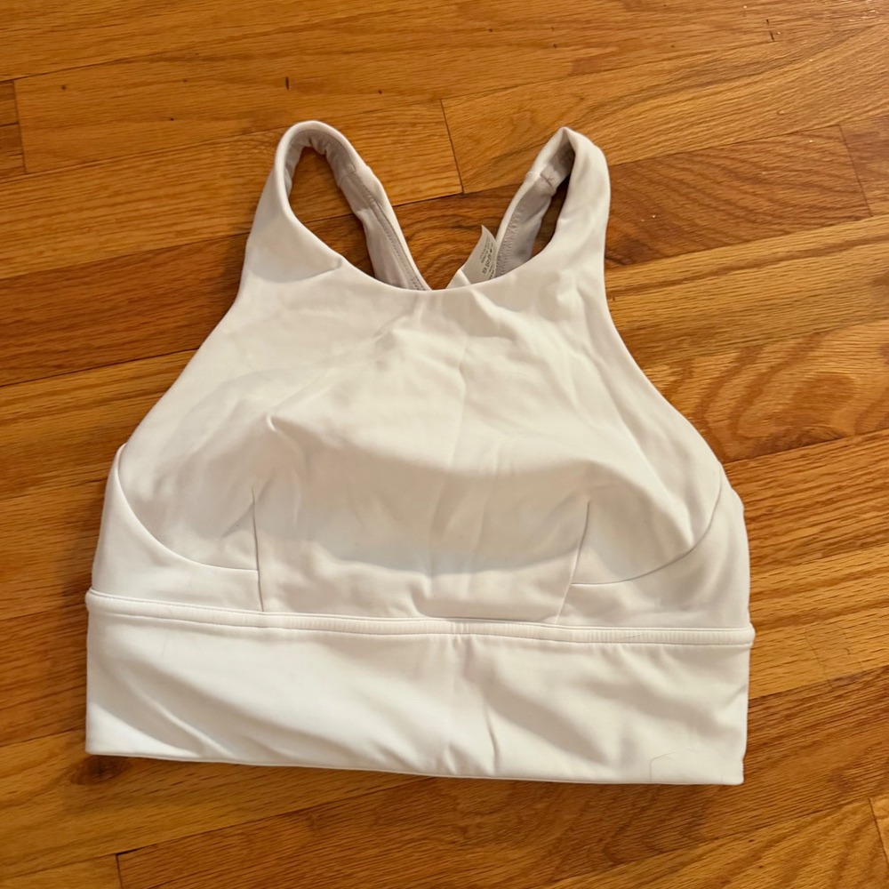 Lululemon Energy Bra High Neck Long Line Size 6 White LW2CV2S Luxtreme